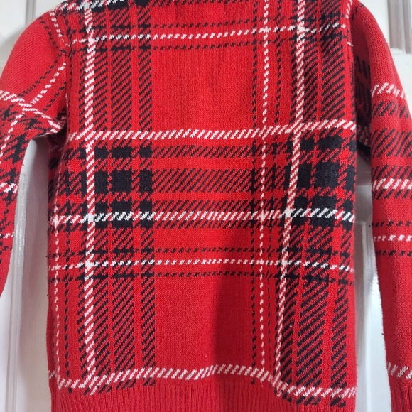 Matching Family Sweaters $25 each willing to break up! - Picture 2 of 5